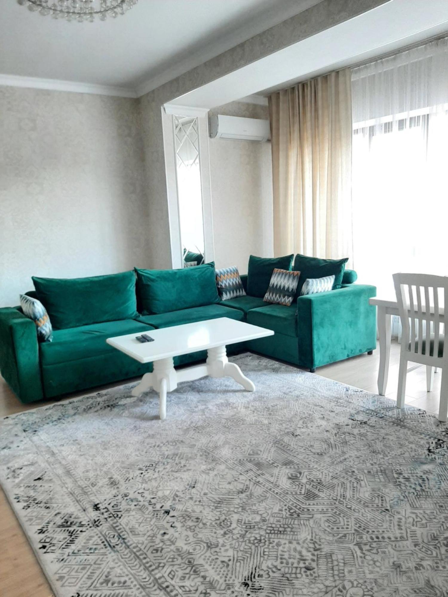 Comfortable Apartment Bischkek Exterior foto